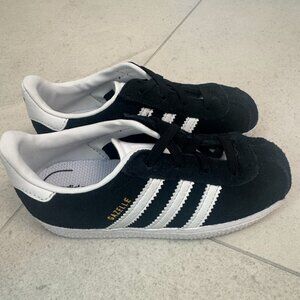 Kids Adidas Gazelle Sneaker - Black - 10C